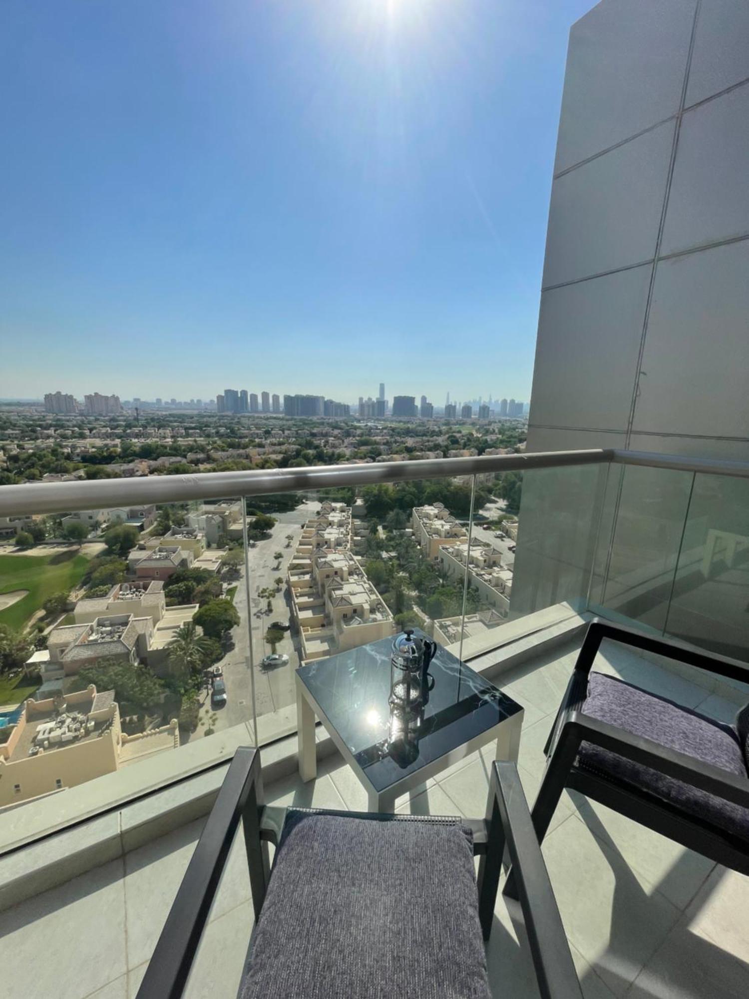 Great View, Dubai Sportcity, Parking Included, Nice Apartments מראה חיצוני תמונה