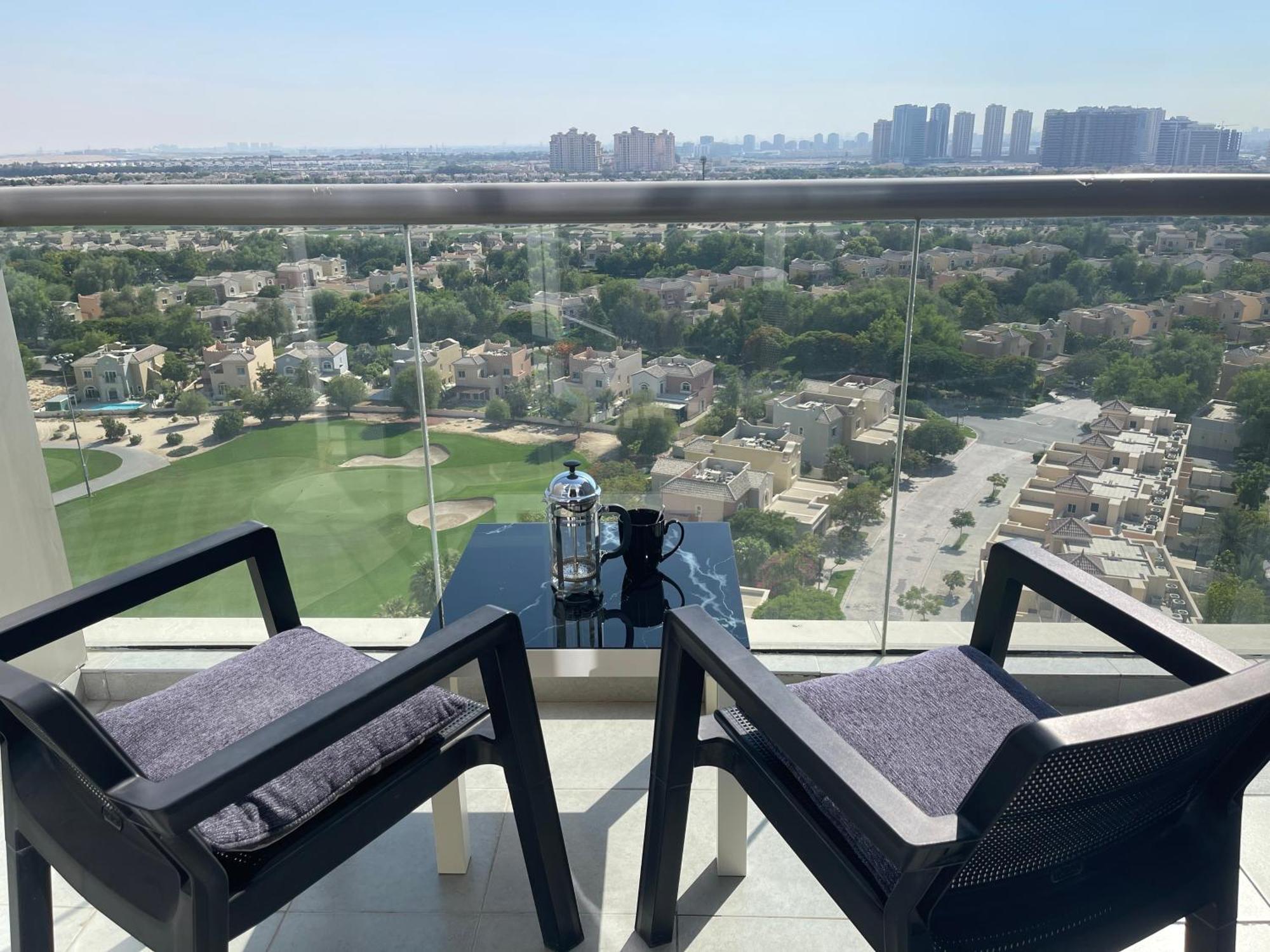 Great View, Dubai Sportcity, Parking Included, Nice Apartments מראה חיצוני תמונה