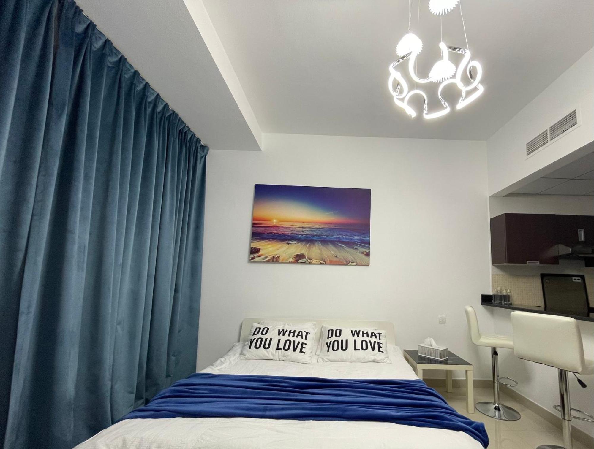 Great View, Dubai Sportcity, Parking Included, Nice Apartments חדר תמונה