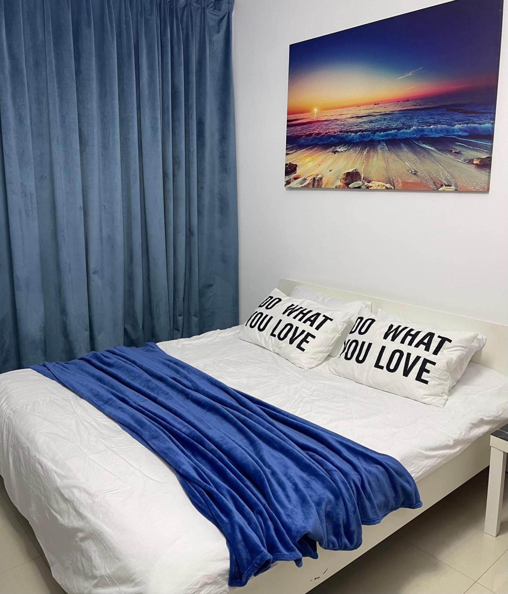 Great View, Dubai Sportcity, Parking Included, Nice Apartments חדר תמונה